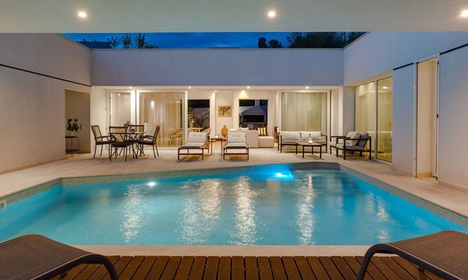 Nerezise Villa | Villa Island Pearl: A Stunning Oasis of Luxury and Serenity on Brač Island