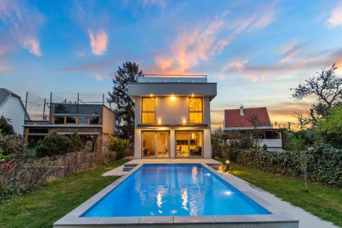 Simmering Villa | Villa Jäger mit Pool in Wien