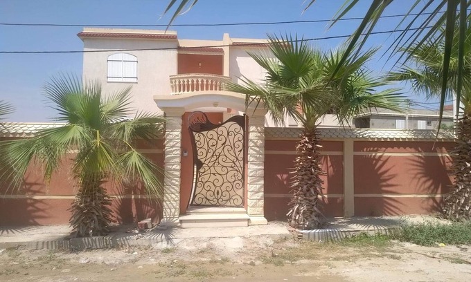 Menzel Jemil Villa | Villa Jemiloise à Deux pas de Bizerte