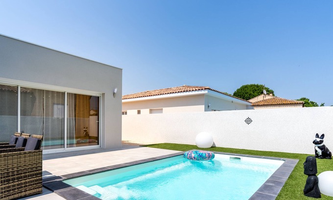 Serignan Villa | Villa Juxta Maré, Sea at 500m