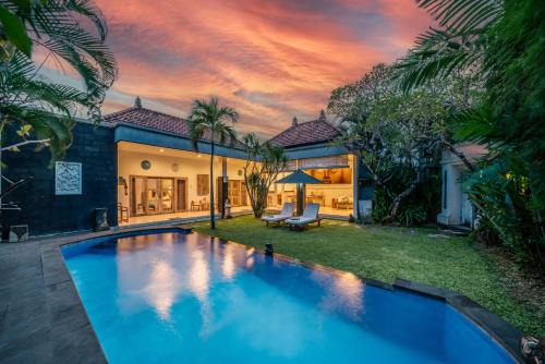 Drupadi Villa | Villa Kangaroo Seminyak next to double six beach