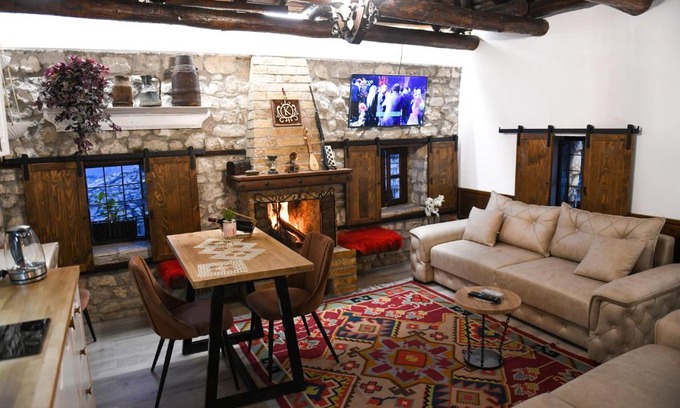 Berat Villa | Villa Kokoshi, an extraordinary experience.