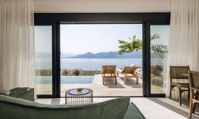 Aktio-Vonitsa Villa | Villa Kyveli Summary: