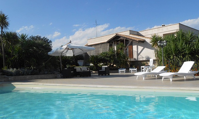 Casalini Villa | Villa le querce-Beautiful Semi-detached Villa:Private,secluded Pool,Patio,Garden