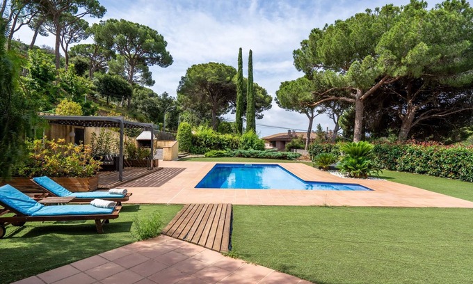 Alella Villa | Villa Llum with Views, Pool 25 minutes from BCN