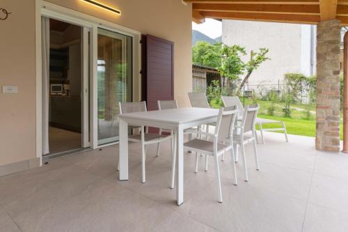 Crone Villa | Villa Luciano