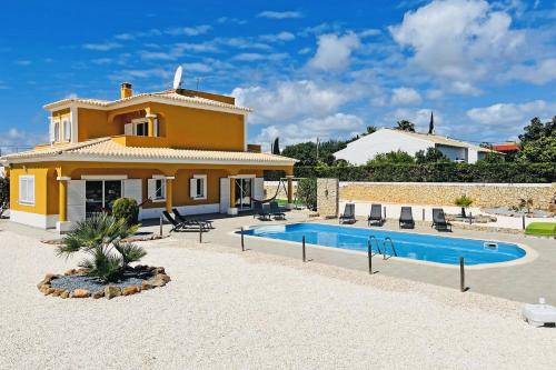 Alcalar Villa | Villa Malia Algarve