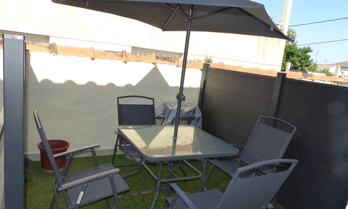 Route d'Arles Apartment | Villa Mariale a stone's throw from the city center