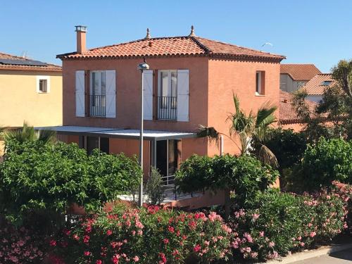 Frontignan Villa | Villa Mer classée, à 3 mn à pied de la plage
