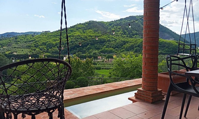 Nozanno Villa | Villa Mia - Design Villa with Views in the Heart of Tuscany.