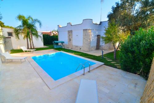Torre Colimena Villa | Villa Nadia con Piscina nel Boomerang Village a Torre Colimena
