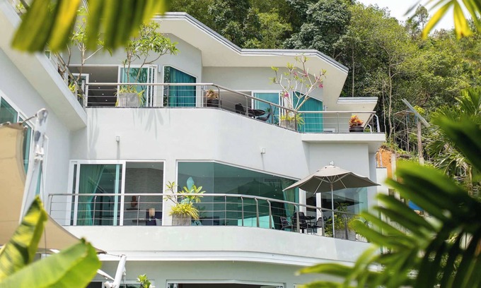 Cherngtalay Villa | Villa Namaste 7BR Luxury Seaview - Full services