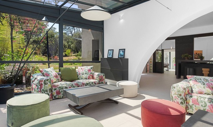 Trans-en-Provence Villa | Villa 'Nandina' with Private Pool, Wi-Fi and Air Conditioning