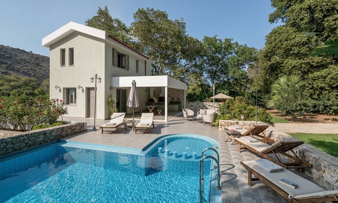 Katochori Villa | Villa Nature, Private Pool, 5 min to Sandy Beach!