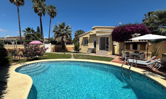 Els Poblets Villa | Villa Nido with WiFi, 2 bedrooms and private pool in Els Poblets near Denia