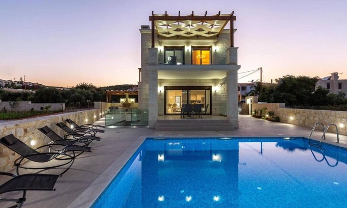 Almyrida Villa | Villa Noboa Sea View Spacious And Cozy 5bd