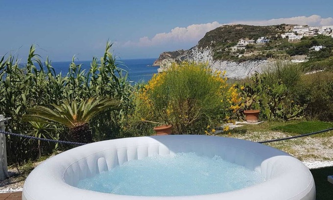 Le Forna Villa | Villa of the Swimming pools of Cala Feola (Ponza)
