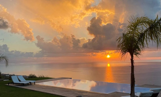 Capo d'Orlando Villa | Villa Panorama, Favolosa Villa di Lusso con Piscina Privata Vista Mare