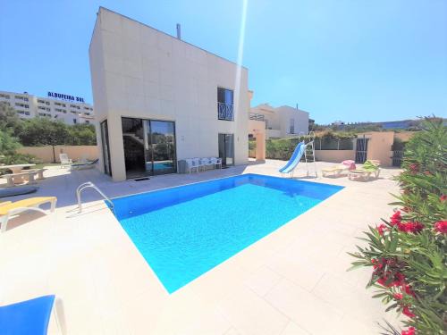 Santa Eulalia Villa | Villa Paula with Private Pool Close to the Beach and Strip