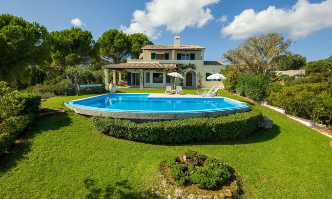 Perama Villa | Villa Pelagos undoubtedly has one of the best views in Corfu.