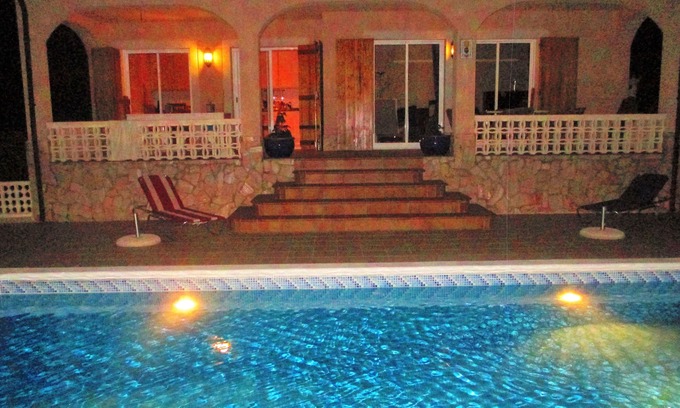 Mont Barbat House | Villa & private pool, 20 min from the beach