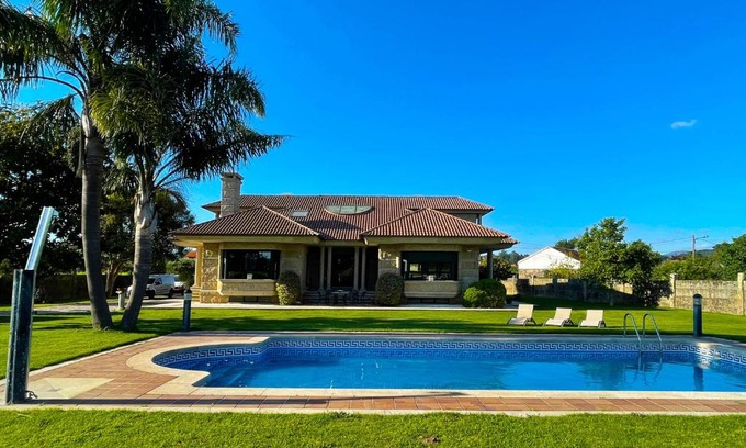 Vilanova de Arousa Villa | Villa Remoan