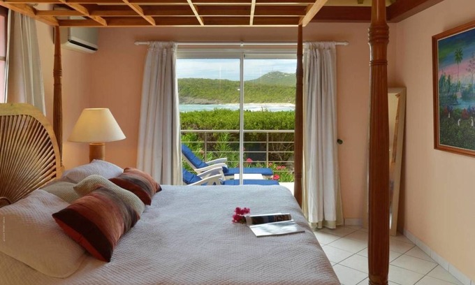 Anse des Cayes Villa | Villa Rosebud, 2BR, 2BA, (Sleeps 2-4), on the beach of Anse Des Cayes