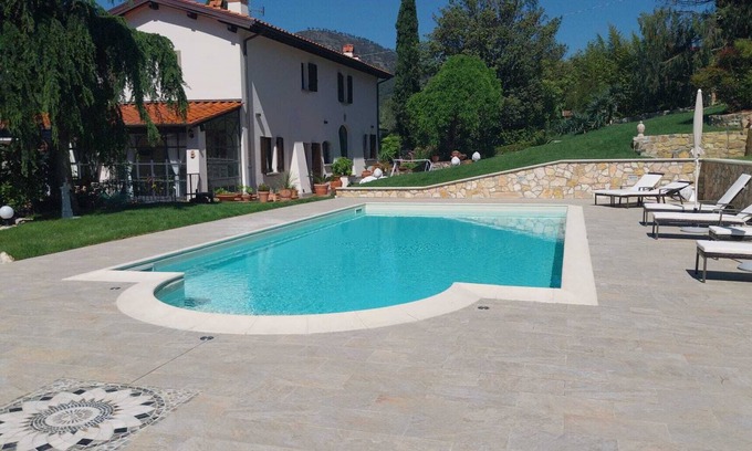 Prato Villa | Villa Salviati: peaceful stay in a 15th century villa