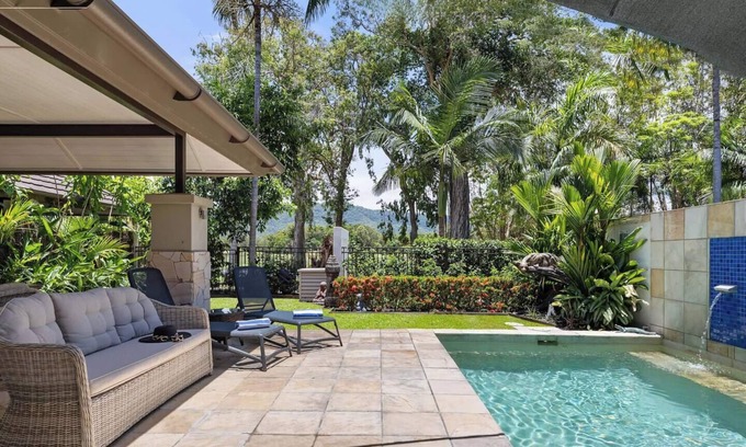 Port Douglas Apartment | Villa Sanctuary in Temple Resort Living Redefined