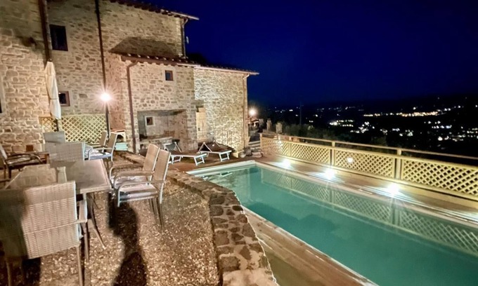 Bivio Pozzo Villa | Villa Soale in Tuscany-Reggello. Swimming pool and Wi-Fi