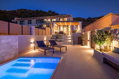 Parelia Villa | Villa Sofimar by the beach