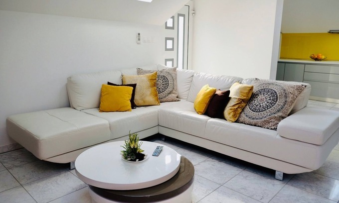 Povlja Apartment | Villa Tonika -Two Bedroom Apartment with Terrace (A2)