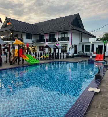 Kampung Merang Hotel | VILLA WANIE INN