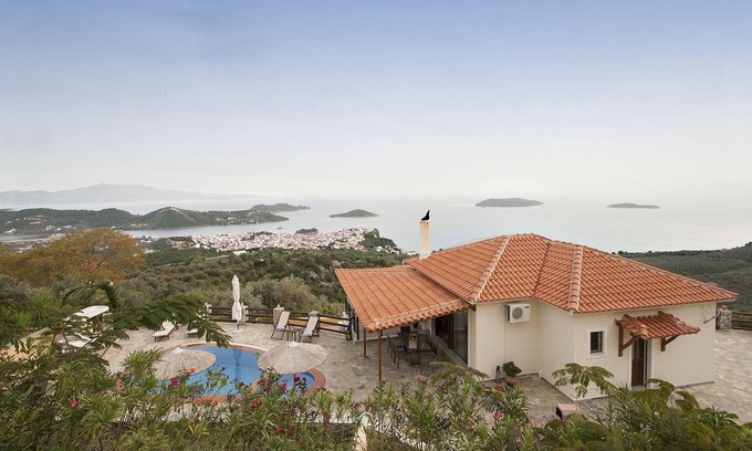 Skiathos Town Villa | Villa with Private Pool and Sea View