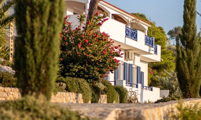 Kranidi Villa | Villa with a lot of space for individualists