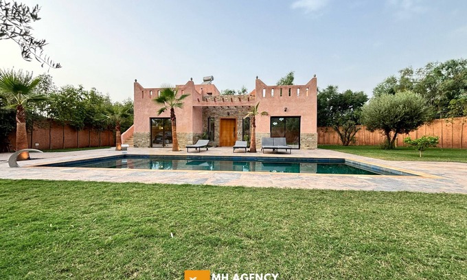 Menara Villa | Villa with pool Aghmat