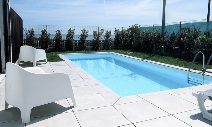 Torreira Villa | Villa with pool on Torreira beach, located next to the ria.