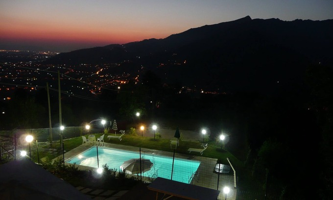 Pietrasanta Villa | Villa with private swimming pool, garden & sea view Forte Dei Marmi