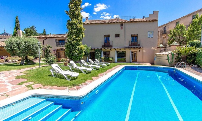Castellar del Valles Villa | Village center (no car needed) 35km to Barcelona!