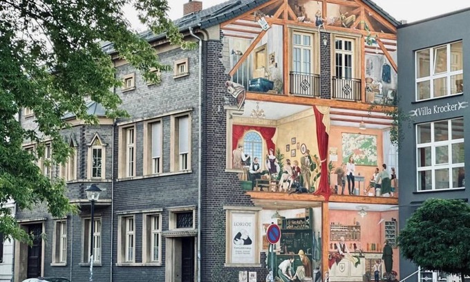 Burg Apartment | VillaKrocker - Elbe cycle path meets wall artwork