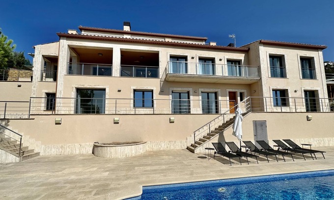 Castell-Platja d'Aro House | VILLAS COSETTE Villa MAS NOU Rent in Platja d'Aro
