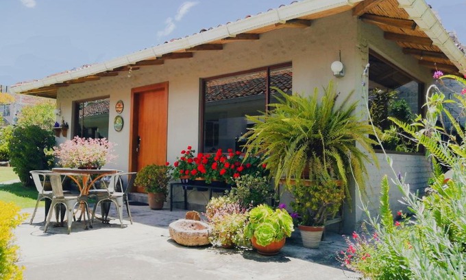 Cuenca House | Vista al jardín - 10min Centro - Parking - Fast Wifi