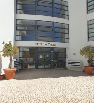 Olhos D'Agua Apartment | Vista das Ondas