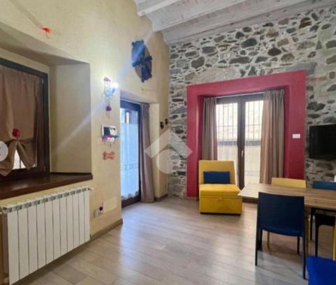 Incudine House | Vivere a Colori bilocale