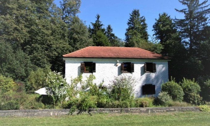 Wilten House | Vogelhütte by Interhome