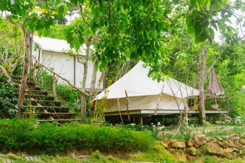 Da Lat Other | Vuon Hong Le Phuc-Cau Dat Glamping Retreat Da Lat
