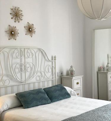 Zamora Apartment | VUT LOS CONDES Garaje privado