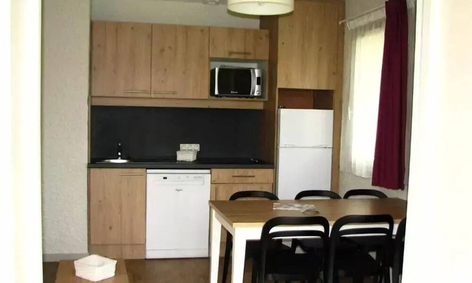 Flee Apartment | VVF Burgundy Auxois Morvan * - 3 Room Gite 6 People 1 baby Bramble