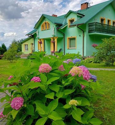 Szczytna House | W zieleni