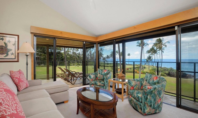Wailea Condo | Wailea Elua Village 1704 - 2 Bedroom Oceanfront Condo